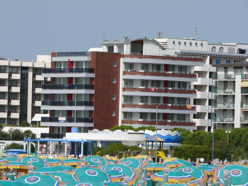 Residence Panorama Apart Hotel Bibione Exterior photo